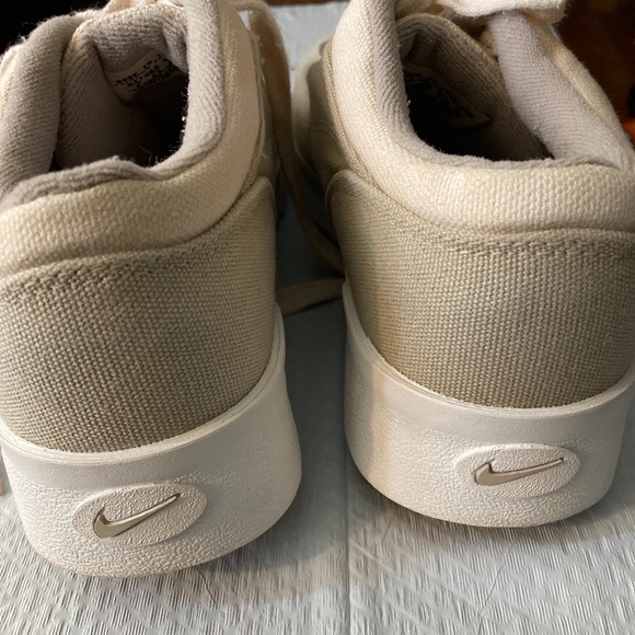Nike Rare Vintage Canvas Shoes -Tan/cream Women's size 9 fits like 8.5 - Picture 3 of 6
